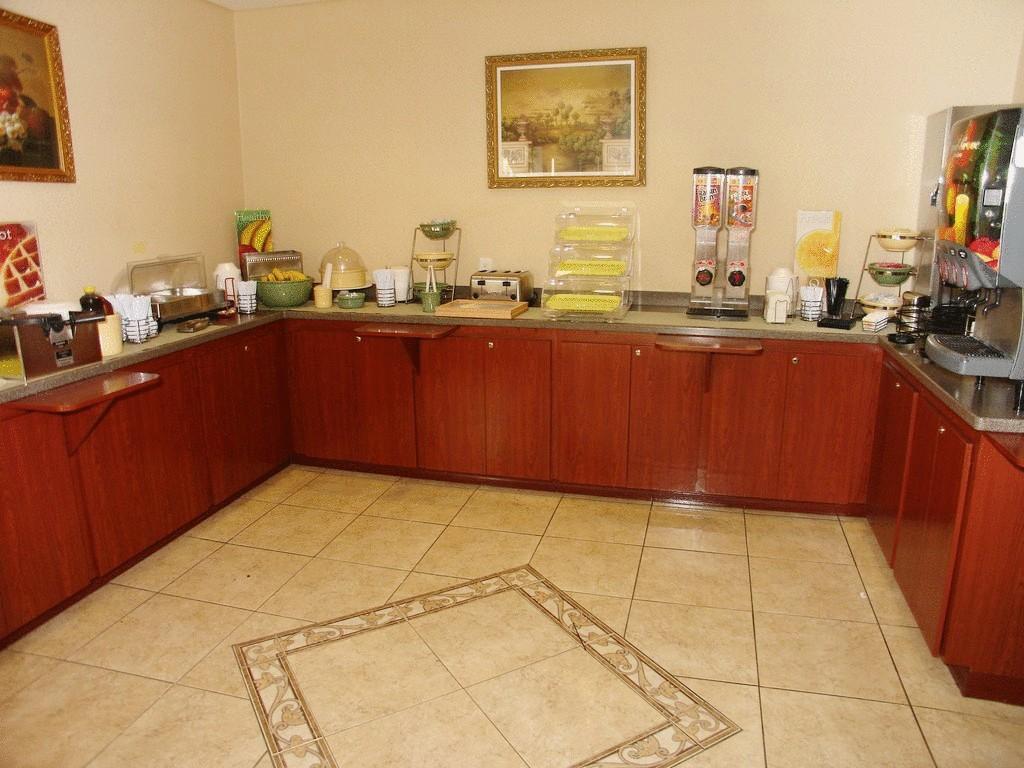 Quality Inn Zephyrhills-Dade City Exteriér fotografie